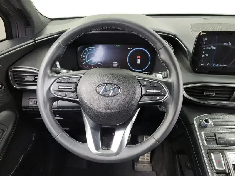 2021 Hyundai Santa Fe с пробегом 81 243 км