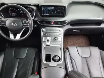 2021 Hyundai Santa Fe с пробегом 145 672 км