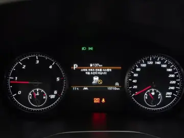 2021 Hyundai Santa Fe с пробегом 15 710 км