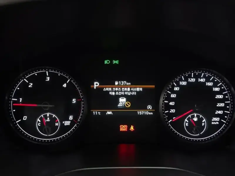 2021 Hyundai Santa Fe с пробегом 15 710 км