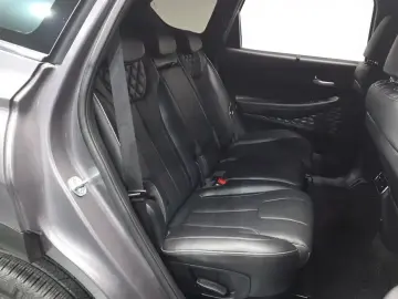 2021 Hyundai Santa Fe с пробегом 15 710 км