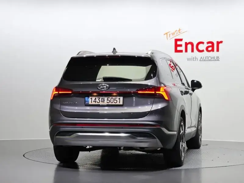 2021 Hyundai Santa Fe с пробегом 68 090 км