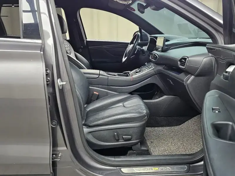 2021 Hyundai Santa Fe с пробегом 68 090 км