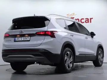 2022 Hyundai Santa Fe с пробегом 11 485 км