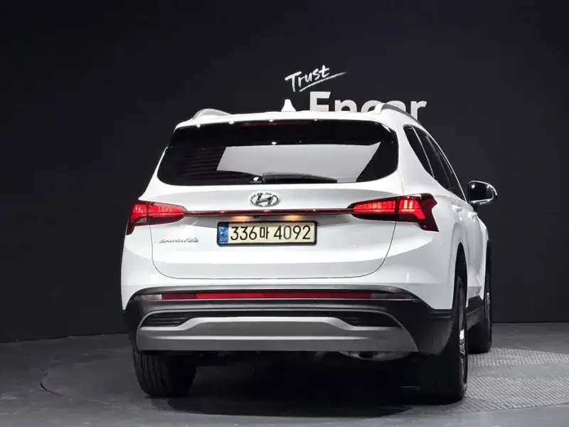 2021 Hyundai Santa Fe с пробегом 115 673 км