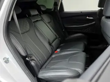 2022 Hyundai Santa Fe с пробегом 11 485 км