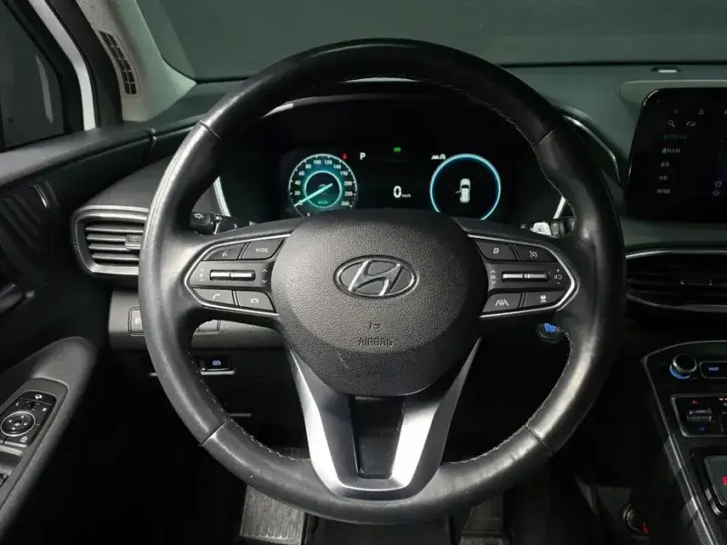 2021 Hyundai Santa Fe с пробегом 115 673 км