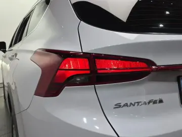 2022 Hyundai Santa Fe с пробегом 11 485 км