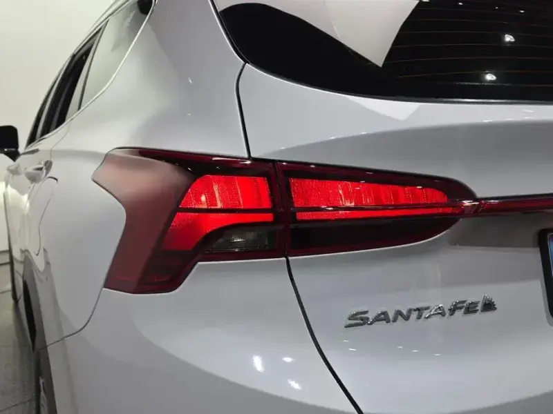 2022 Hyundai Santa Fe с пробегом 11 485 км