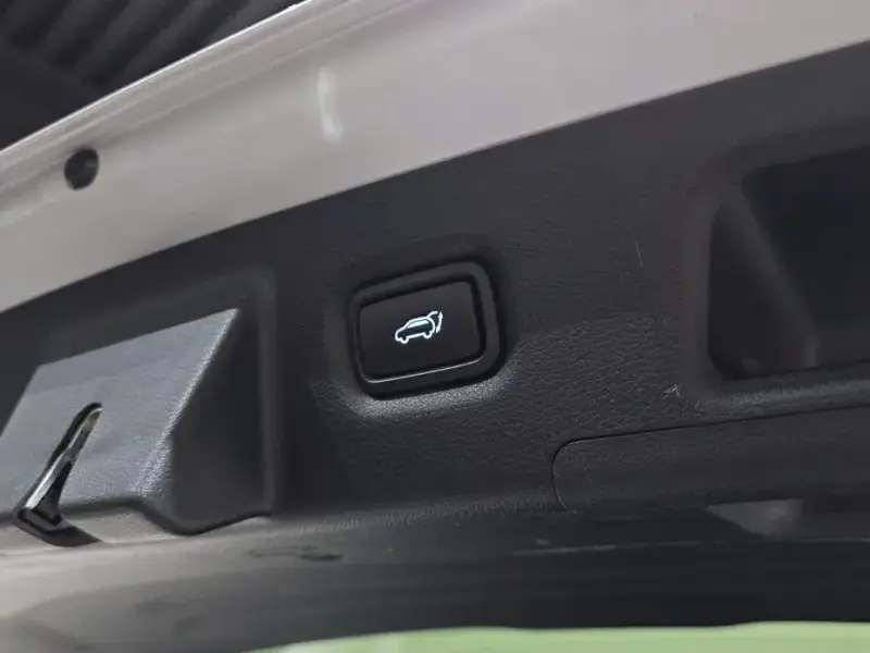2022 Hyundai Santa Fe с пробегом 11 485 км