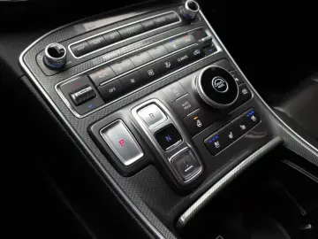 2020 Hyundai Santa Fe с пробегом 80 141 км