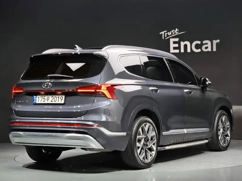 2021 Hyundai Santa Fe с пробегом 63 578 км