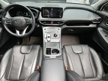 2020 Hyundai Santa Fe с пробегом 43 407 км