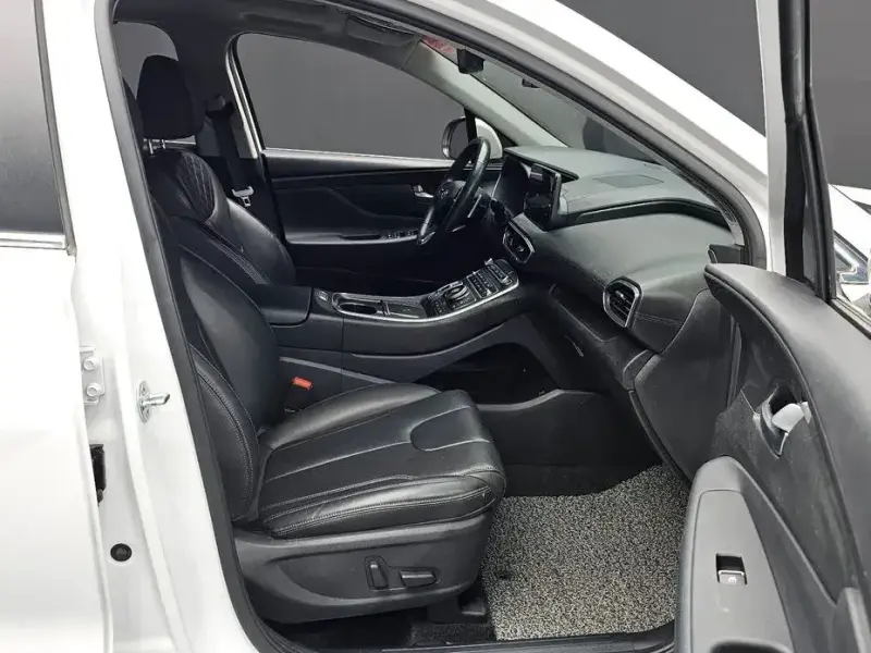 2020 Hyundai Santa Fe с пробегом 43 407 км