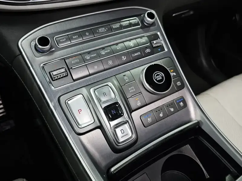 2021 Hyundai Santa Fe с пробегом 63 578 км