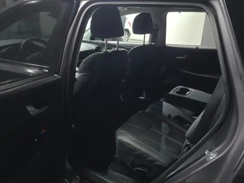 2022 Hyundai Santa Fe с пробегом 34 147 км
