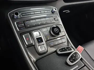 2021 Hyundai Santa Fe с пробегом 39 617 км
