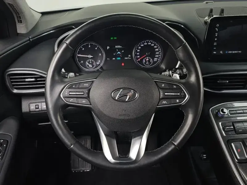 2021 Hyundai Santa Fe с пробегом 39 617 км