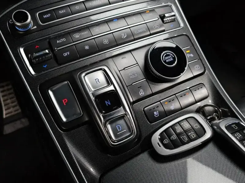 2021 Hyundai Santa Fe с пробегом 103 460 км