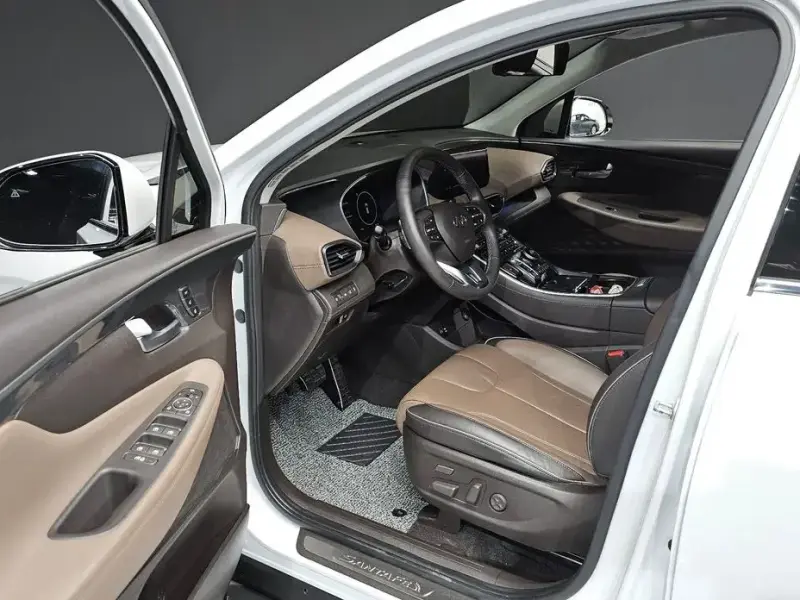 2020 Hyundai Santa Fe с пробегом 40 290 км