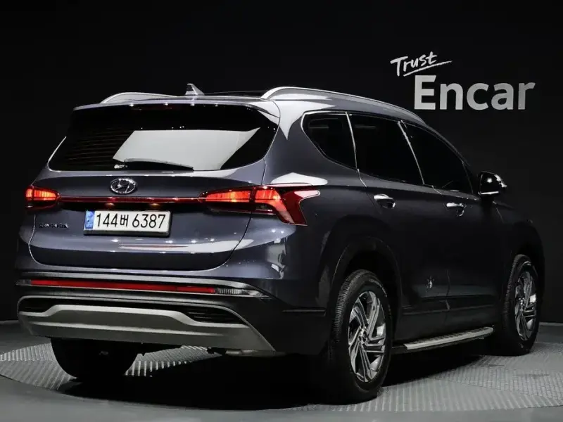 2020 Hyundai Santa Fe с пробегом 24 219 км