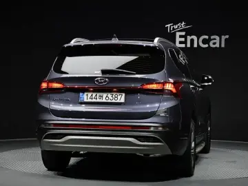2020 Hyundai Santa Fe с пробегом 24 219 км