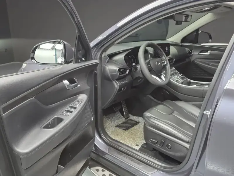 2020 Hyundai Santa Fe с пробегом 24 219 км