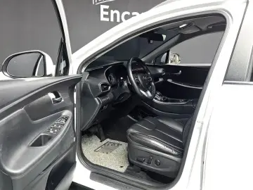 2020 Hyundai Santa Fe с пробегом 98 619 км