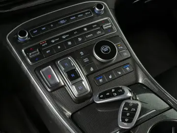 2020 Hyundai Santa Fe с пробегом 98 941 км