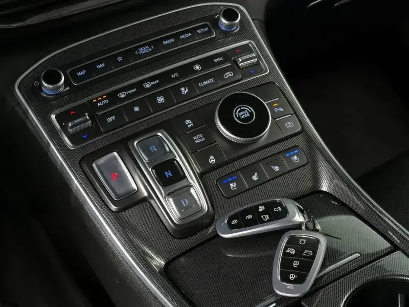 2020 Hyundai Santa Fe с пробегом 98 941 км