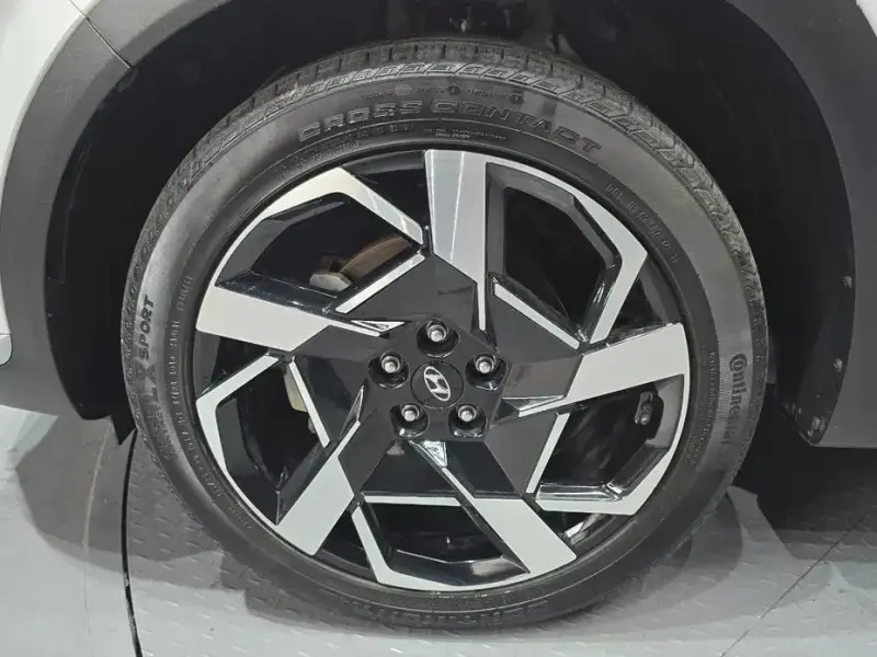 2021 Hyundai Santa Fe с пробегом 68 561 км