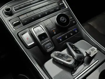 2021 Hyundai Santa Fe с пробегом 68 561 км