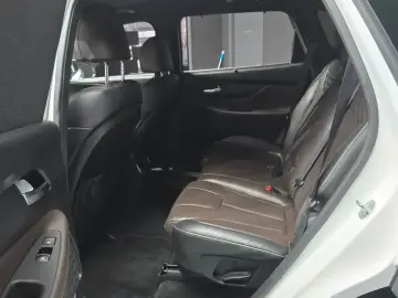 2021 Hyundai Santa Fe с пробегом 68 561 км