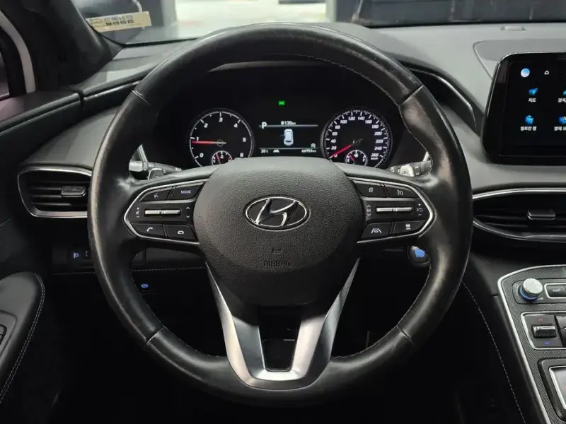 2020 Hyundai Santa Fe с пробегом 66 954 км