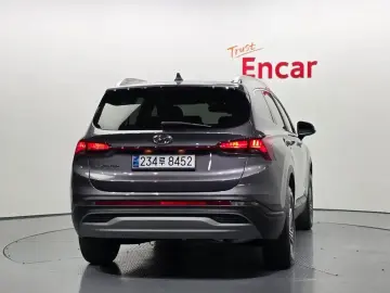 2021 Hyundai Santa Fe с пробегом 61 624 км
