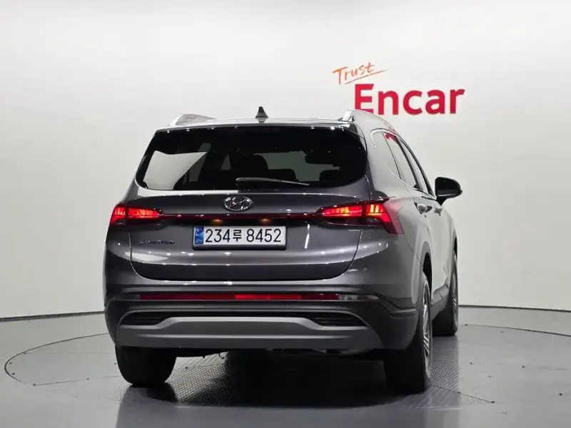 2021 Hyundai Santa Fe с пробегом 61 624 км