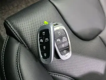 2021 Hyundai Santa Fe с пробегом 61 624 км