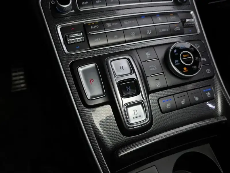 2020 Hyundai Santa Fe с пробегом 117 331 км