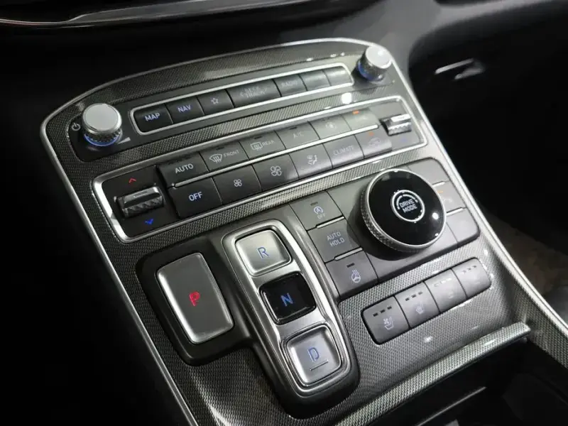 2021 Hyundai Santa Fe с пробегом 67 202 км