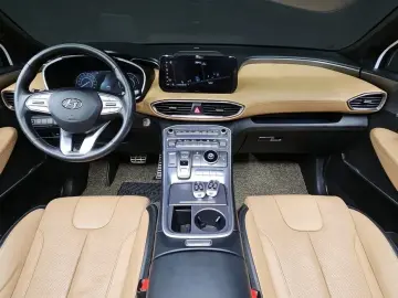 2020 Hyundai Santa Fe с пробегом 49 744 км