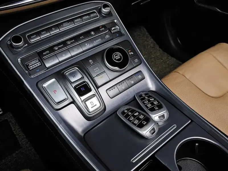 2020 Hyundai Santa Fe с пробегом 49 744 км