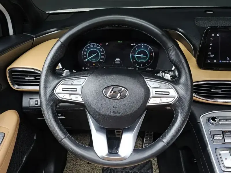 2020 Hyundai Santa Fe с пробегом 49 744 км