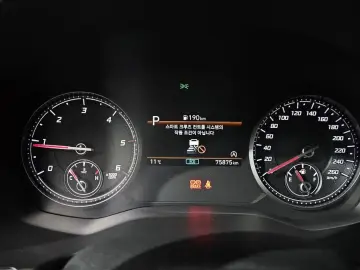 2021 Hyundai Santa Fe с пробегом 75 875 км