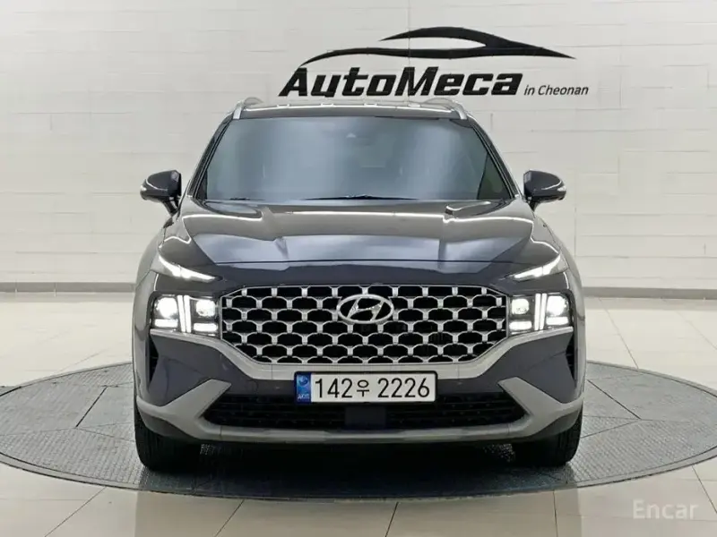 2021 Hyundai Santa Fe с пробегом 68 009 км