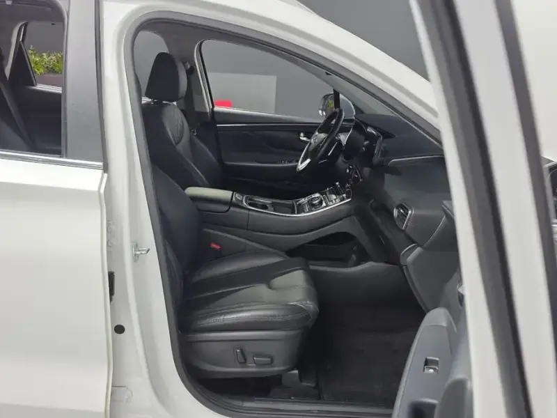 2022 Hyundai Santa Fe с пробегом 55 649 км