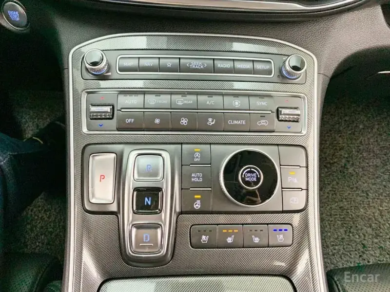 2021 Hyundai Santa Fe с пробегом 68 009 км