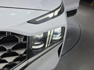 2022 Hyundai Santa Fe с пробегом 55 649 км