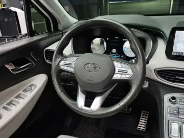 2020 Hyundai Santa Fe с пробегом 27 115 км
