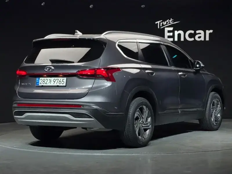 2022 Hyundai Santa Fe с пробегом 45 320 км