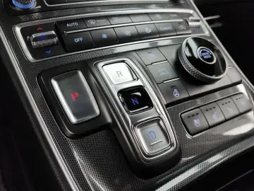 2020 Hyundai Santa Fe с пробегом 100 329 км